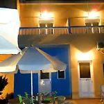 Papafotis & Apartahotel Alinda (Leros)