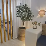 Papafotis & 4* Alinda (Leros)