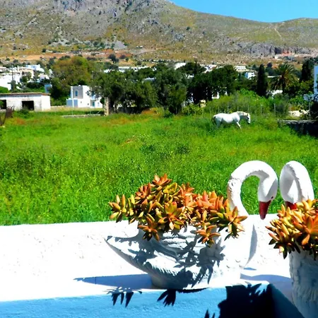 Aparthotel Papafotis & 3*