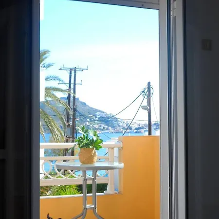 Papafotis & Aparthotel 3*