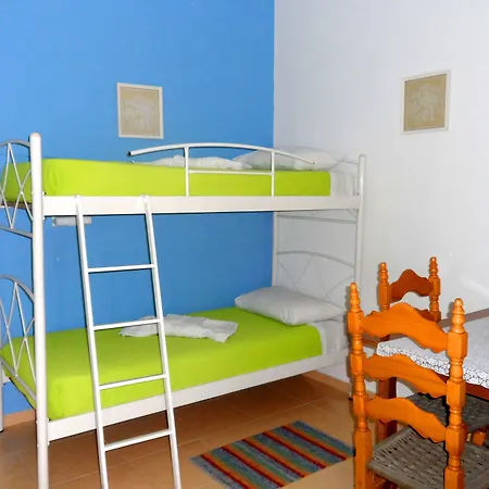 Papafotis & 4* Alinda (Leros)