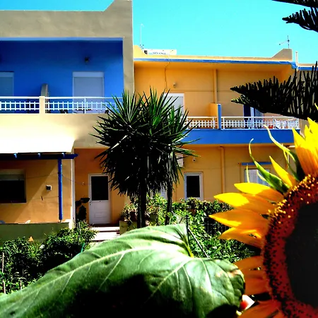 Papafotis & Aparthotel 4*